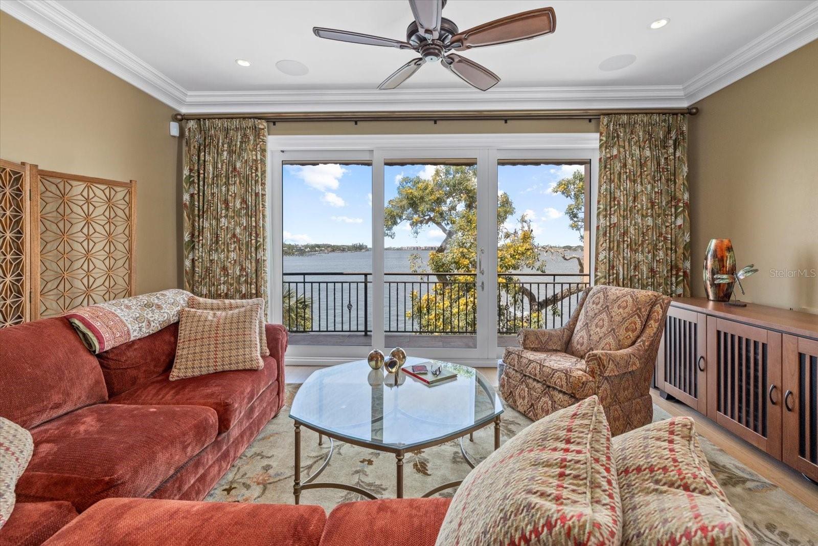 A4643388 Property Photo