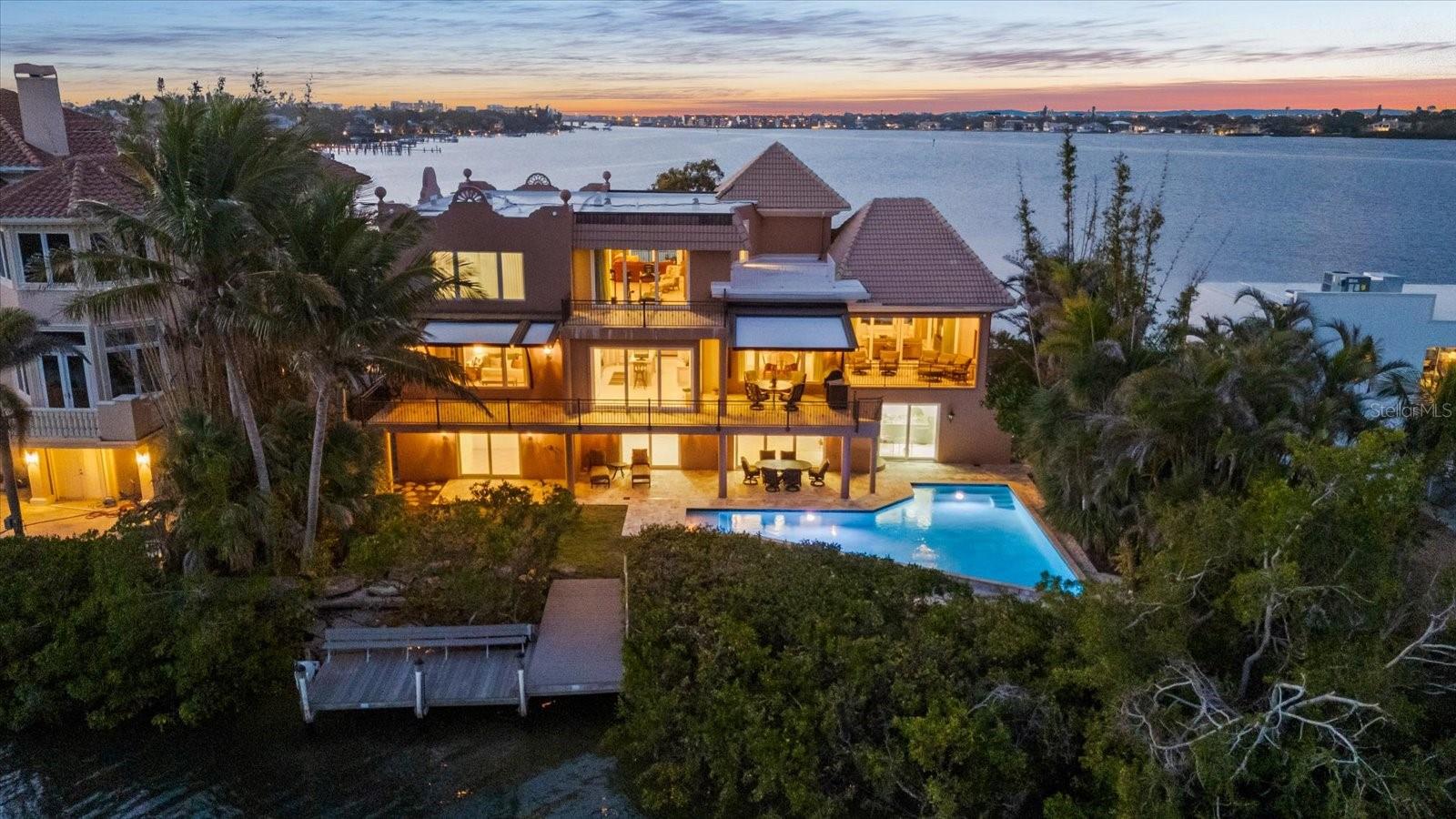 A4643388 Property Photo