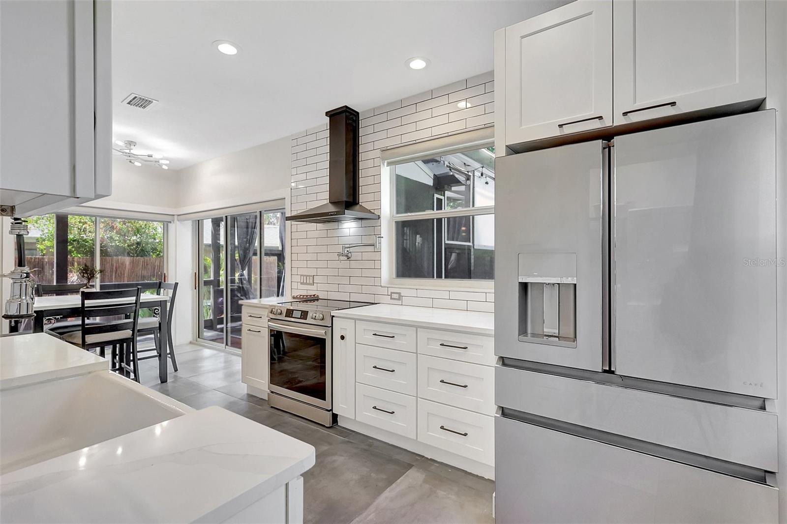 1135 FLORIDA AVE, SARASOTA, FL, 34236