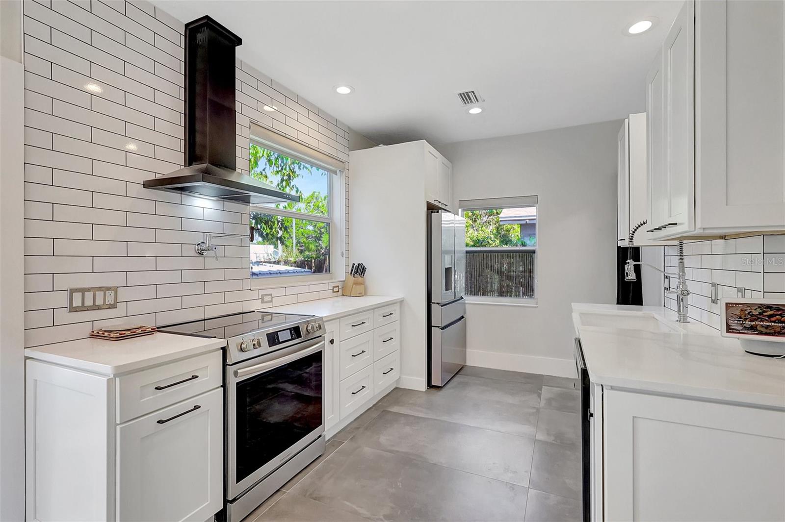 1135 FLORIDA AVE, SARASOTA, FL, 34236