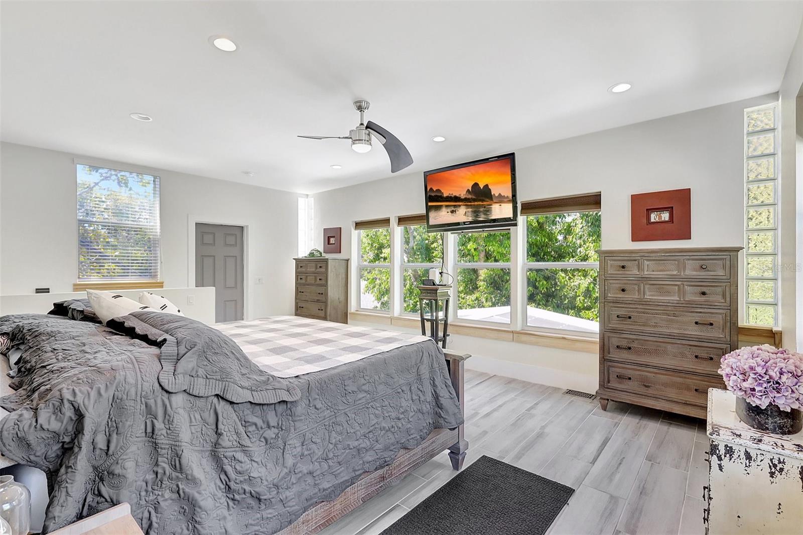 1135 FLORIDA AVE, SARASOTA, FL, 34236