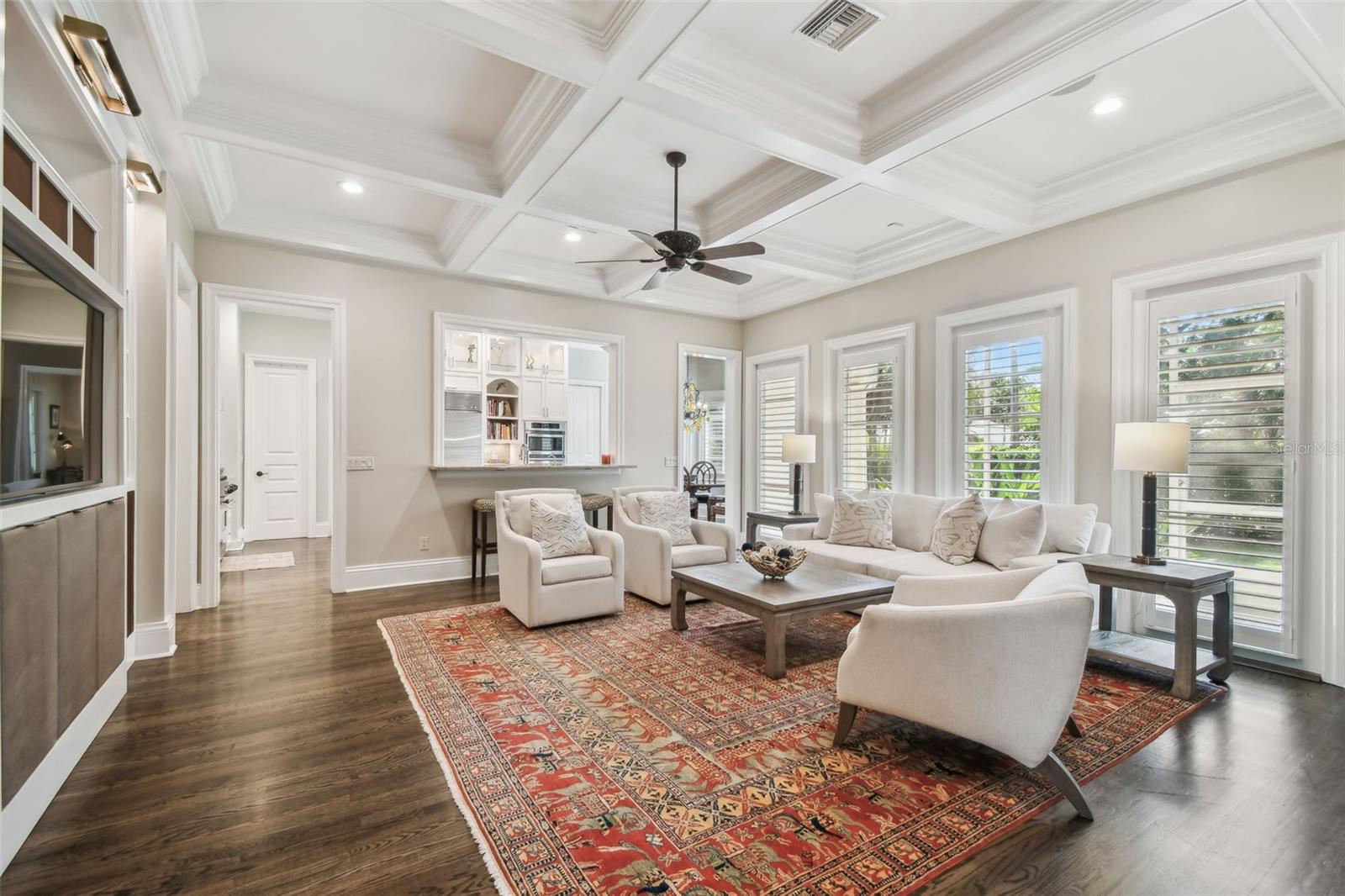 808 IDLEWOOD AVE, TAMPA, FL, 33609