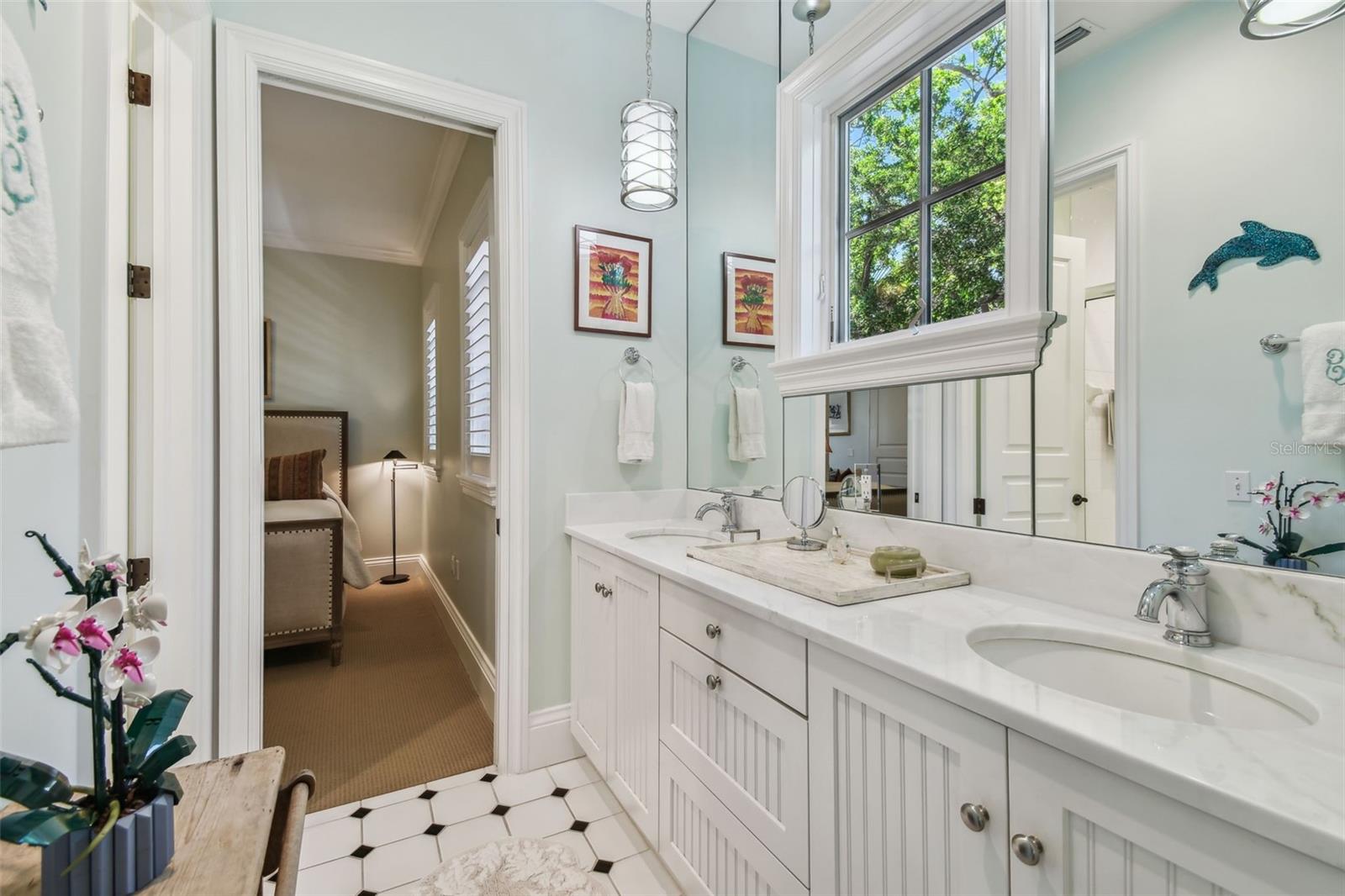 808 IDLEWOOD AVE, TAMPA, FL, 33609