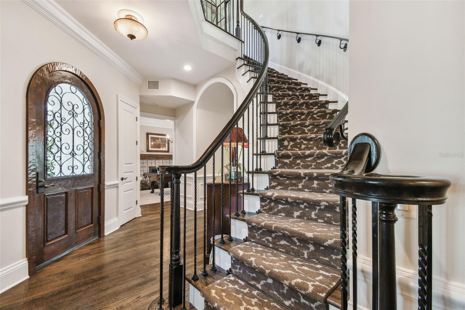 808 IDLEWOOD AVE, TAMPA, FL, 33609