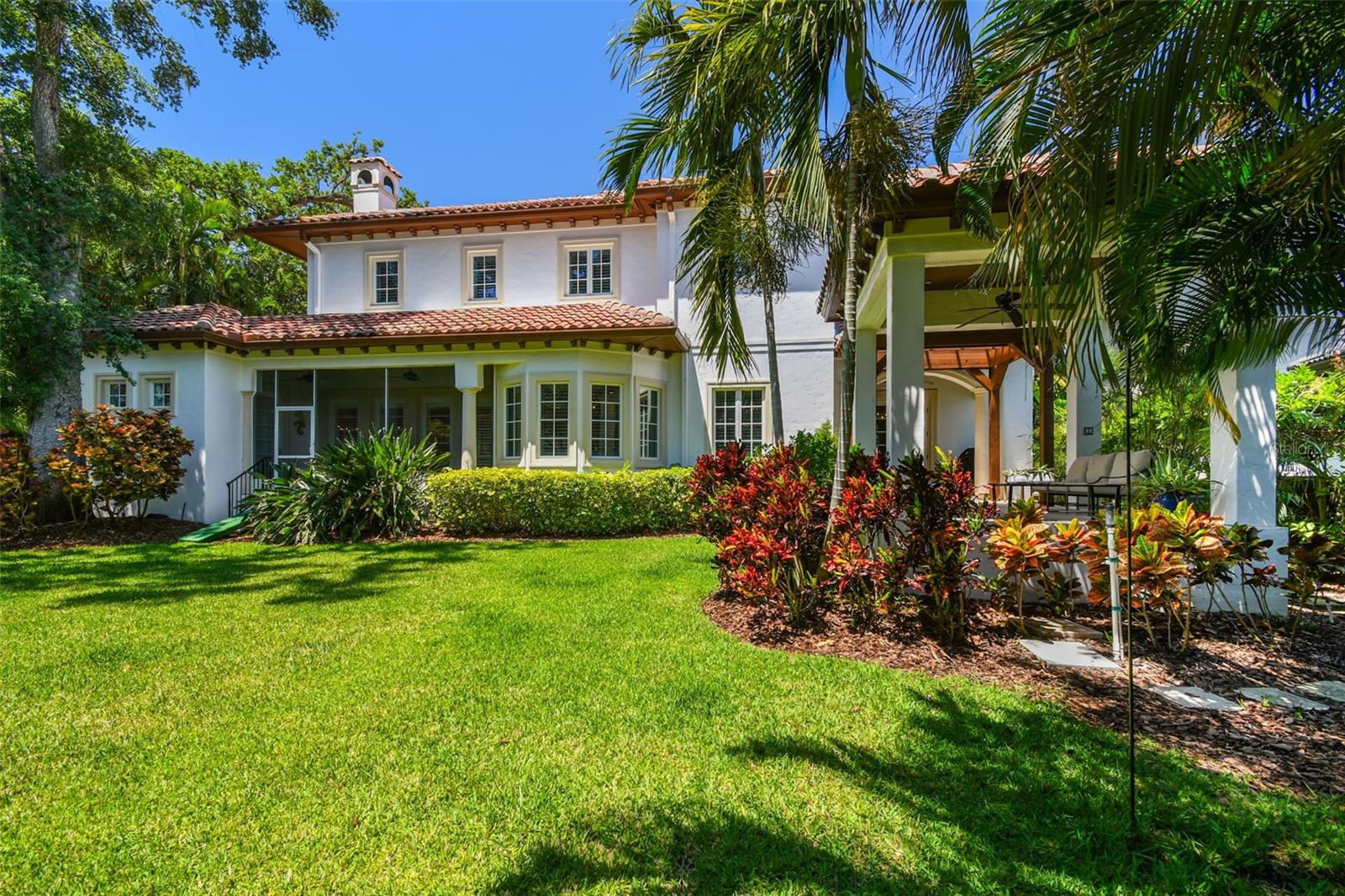 808 IDLEWOOD AVE, TAMPA, FL, 33609