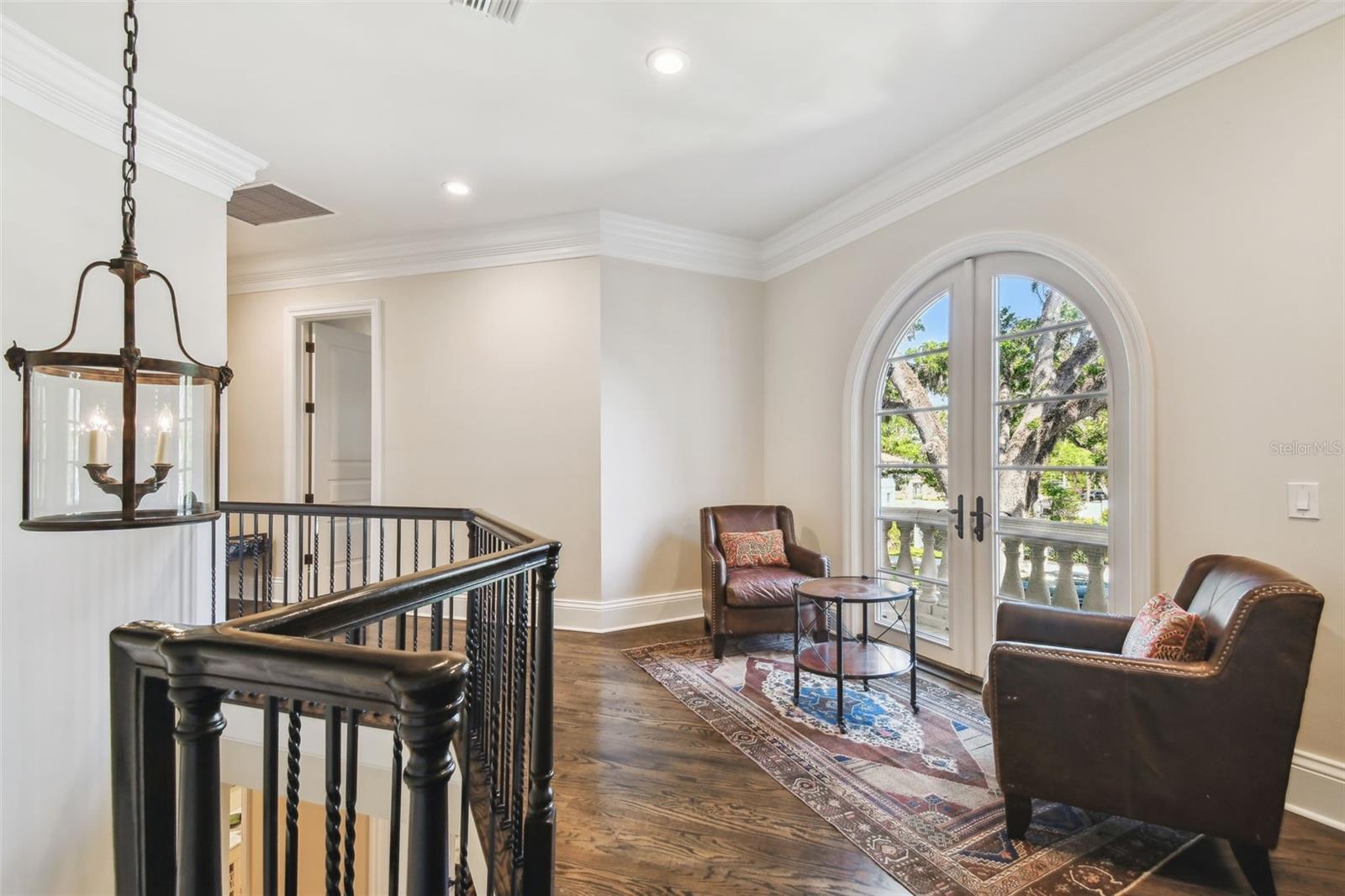 808 IDLEWOOD AVE, TAMPA, FL, 33609