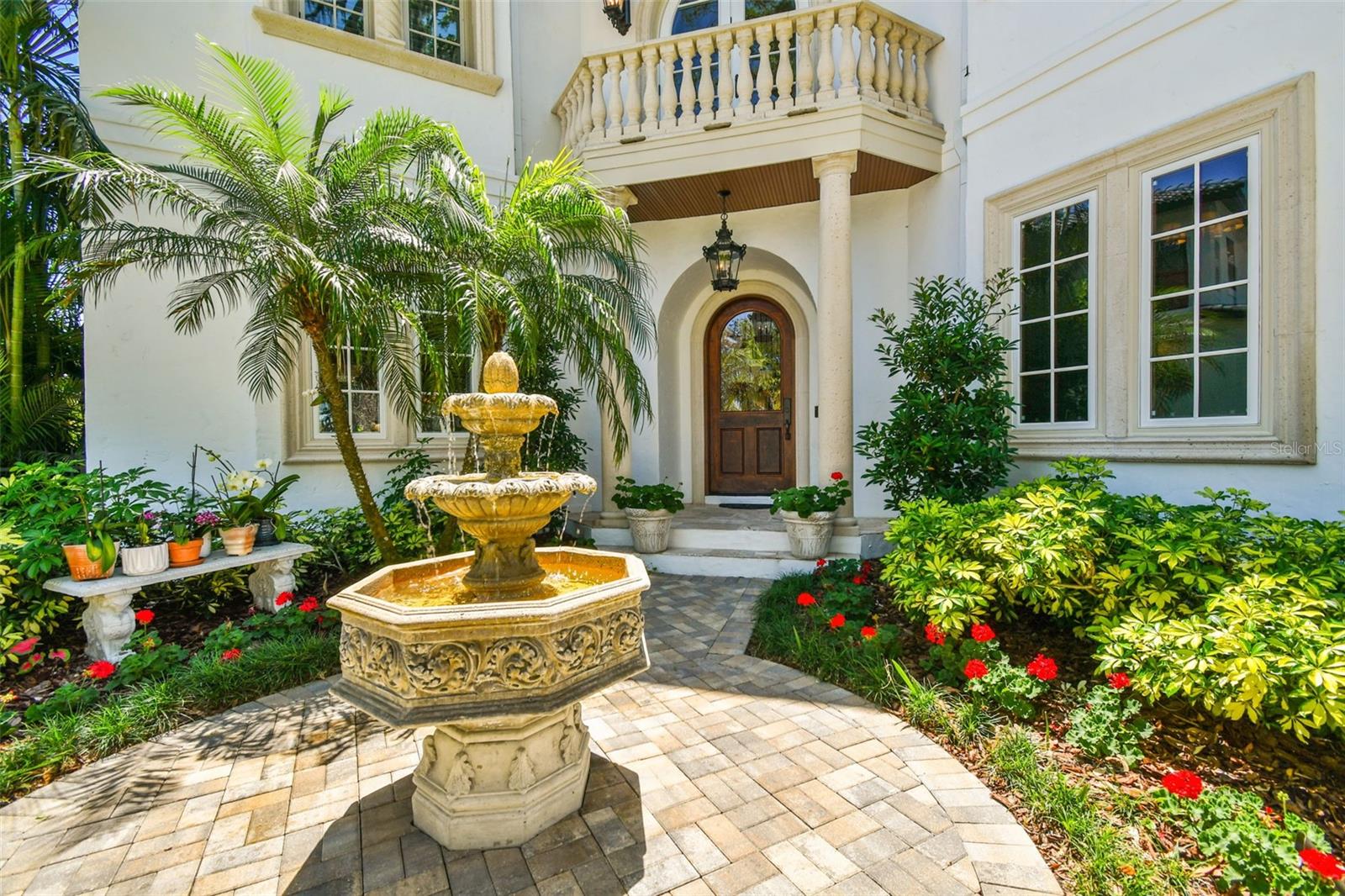 808 IDLEWOOD AVE, TAMPA, FL, 33609