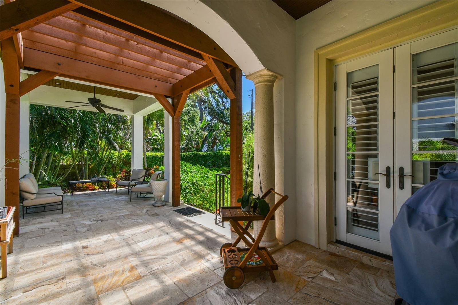 808 IDLEWOOD AVE, TAMPA, FL, 33609