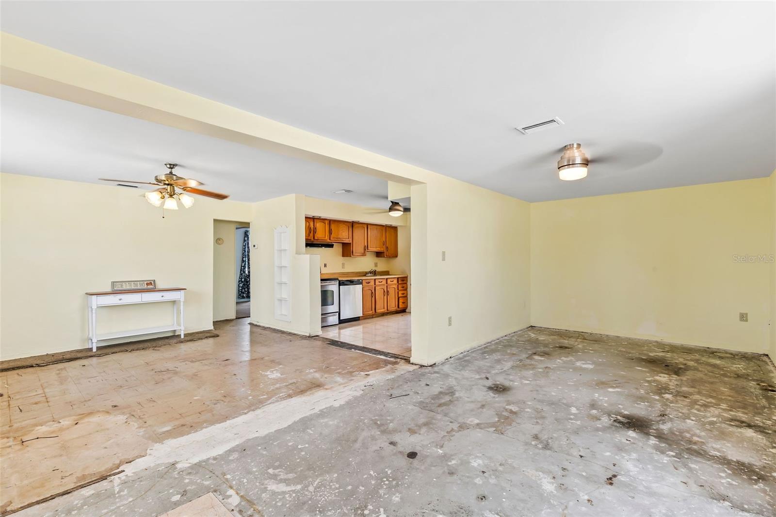 24 RIVER DR, ORMOND BEACH, FL, 32176