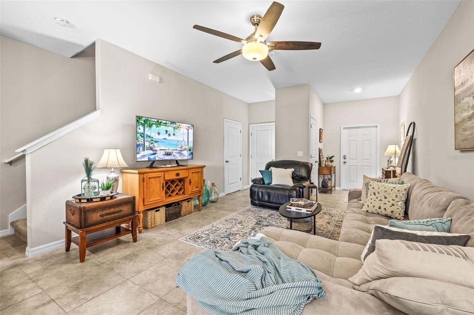 9743 PEMBROOKE PINES DR, SUN CITY CENTER, FL, 33573