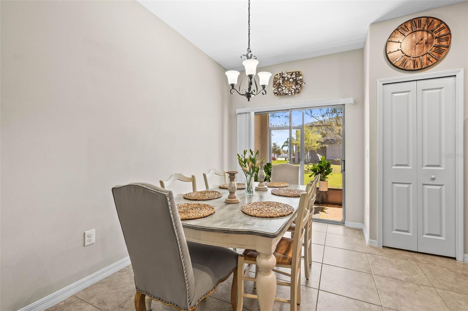 9743 PEMBROOKE PINES DR, SUN CITY CENTER, FL, 33573