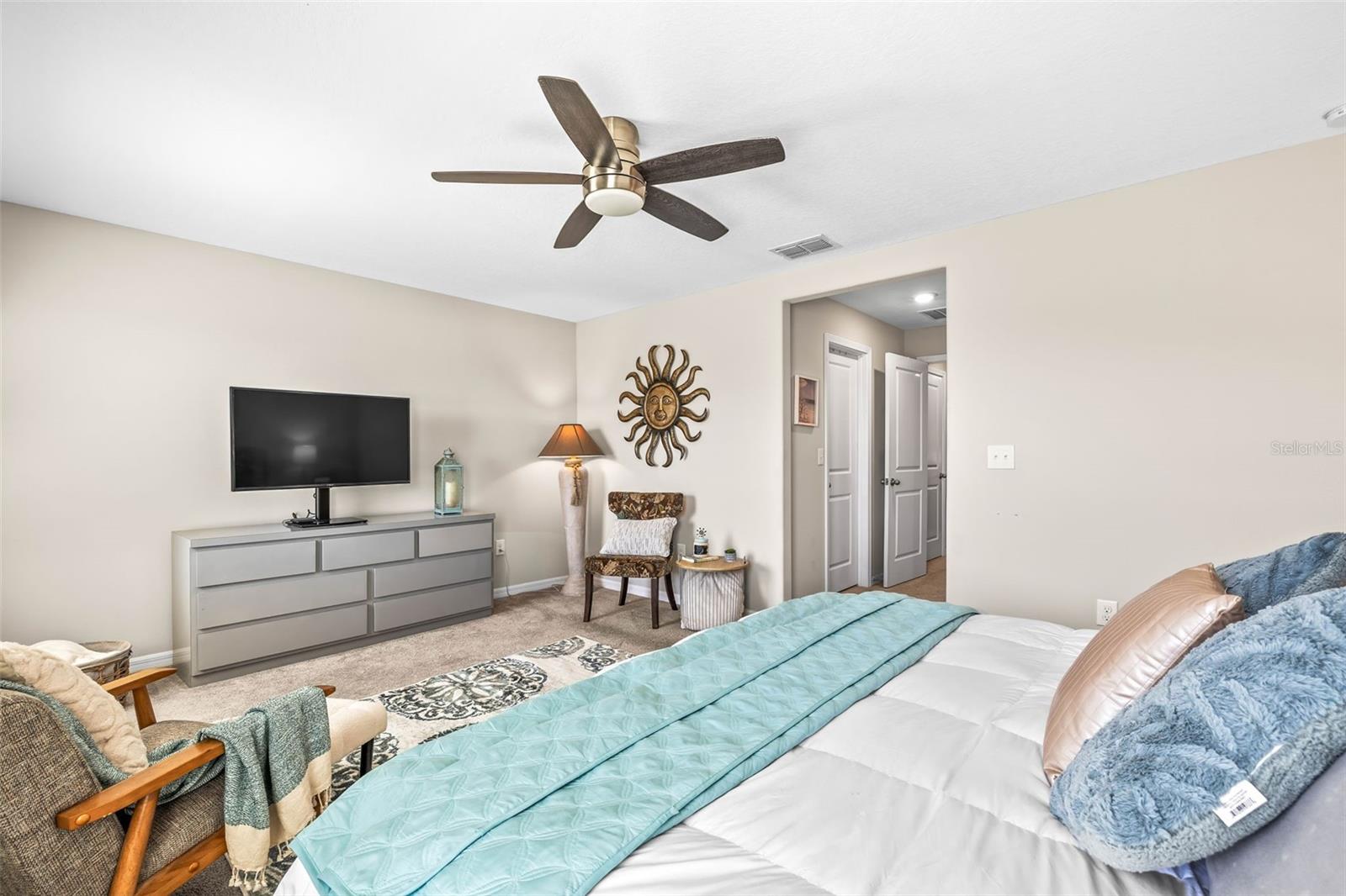 9743 PEMBROOKE PINES DR, SUN CITY CENTER, FL, 33573