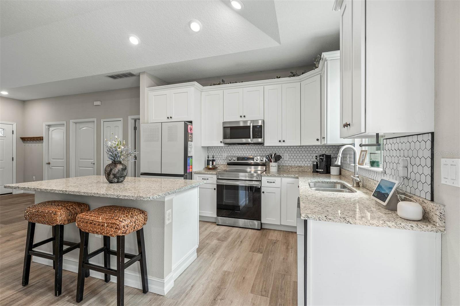 1290 9TH ST, ORANGE CITY, FL, 32763