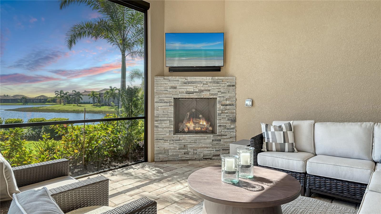 7213 WHITTLEBURY TRL, LAKEWOOD RANCH, FL, 34202