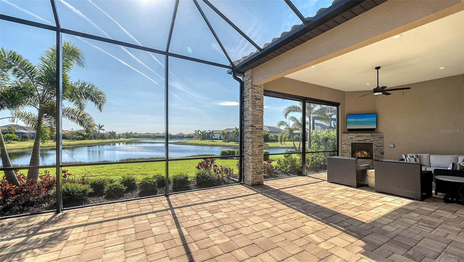 7213 WHITTLEBURY TRL, LAKEWOOD RANCH, FL, 34202