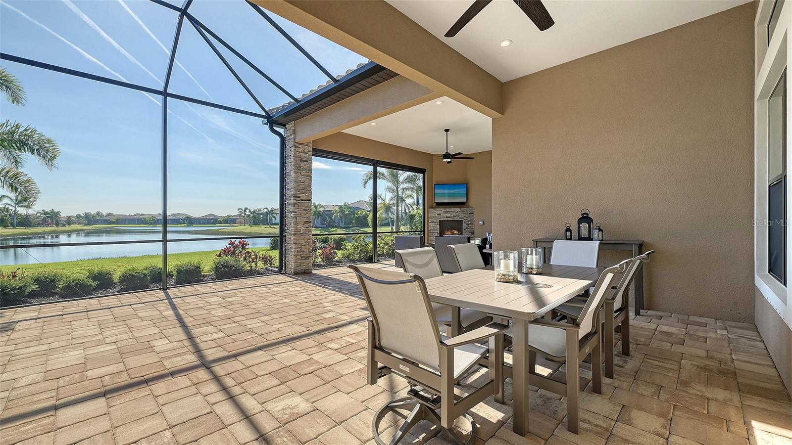 7213 WHITTLEBURY TRL, LAKEWOOD RANCH, FL, 34202