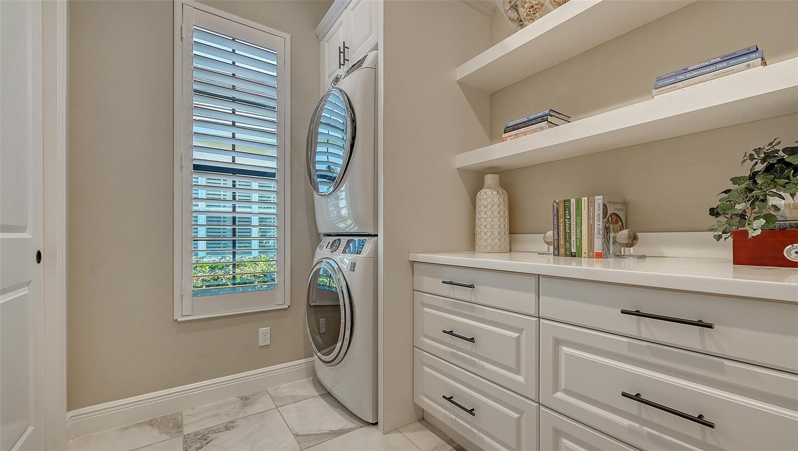 7213 WHITTLEBURY TRL, LAKEWOOD RANCH, FL, 34202