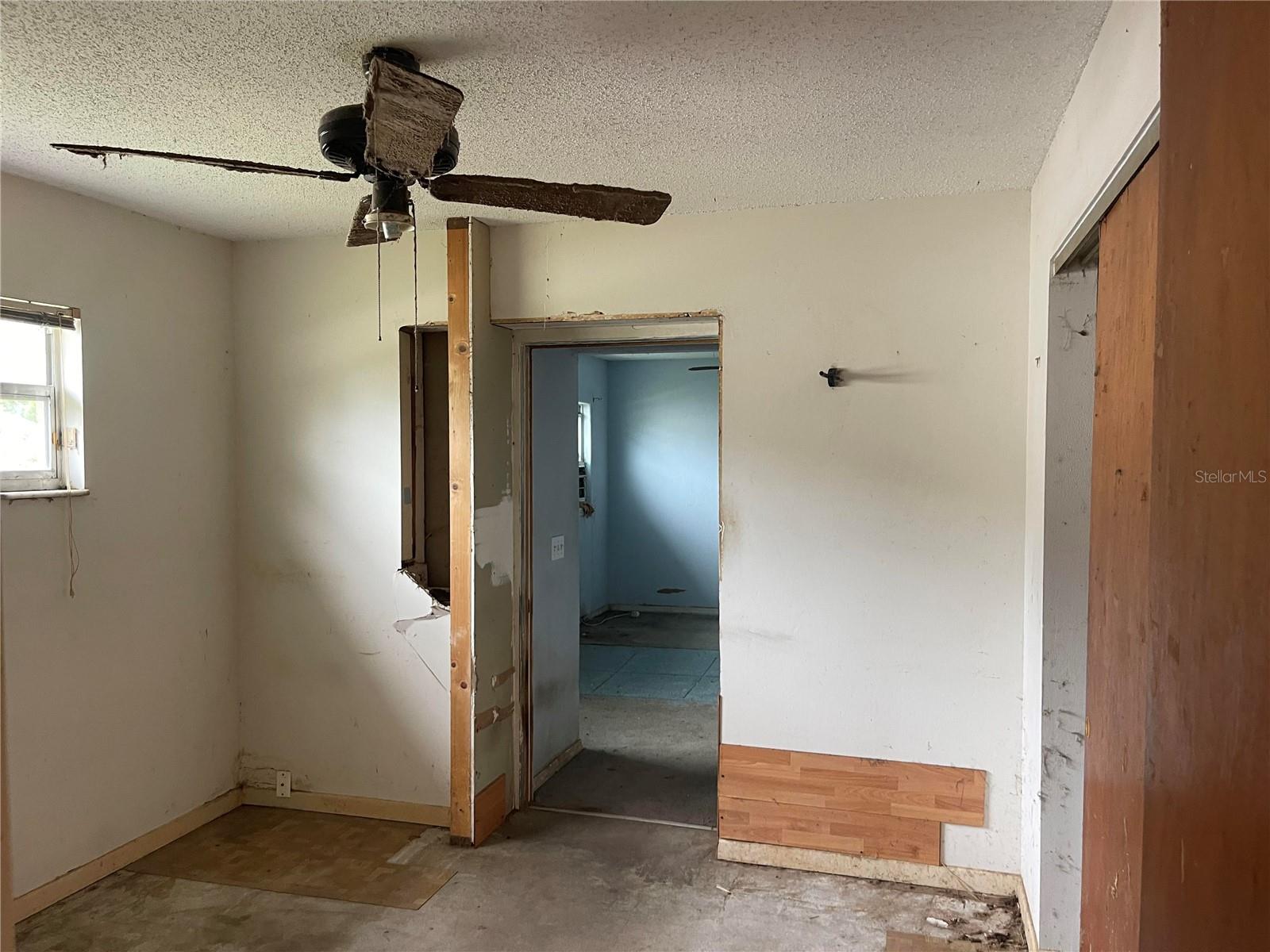 2215 VINCENT RD, ORLANDO, FL, 32817