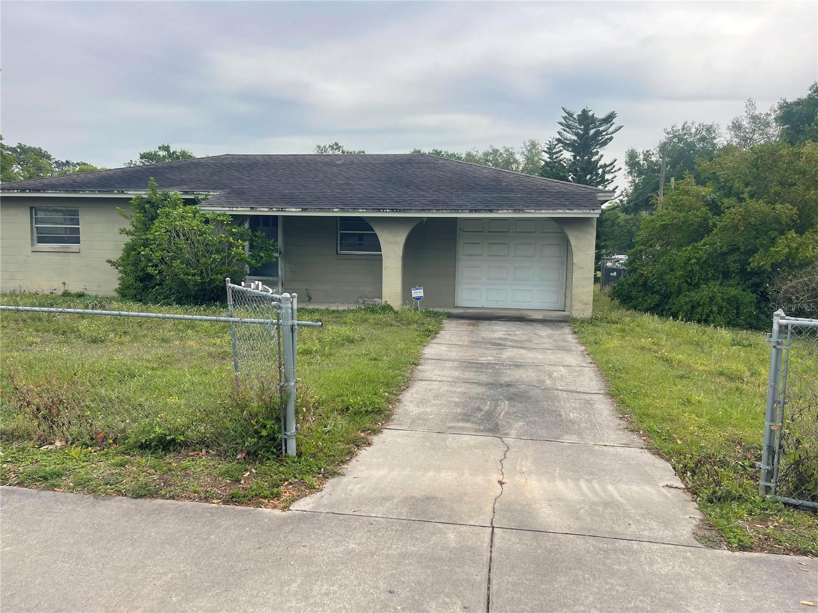 2215 VINCENT RD, ORLANDO, FL, 32817