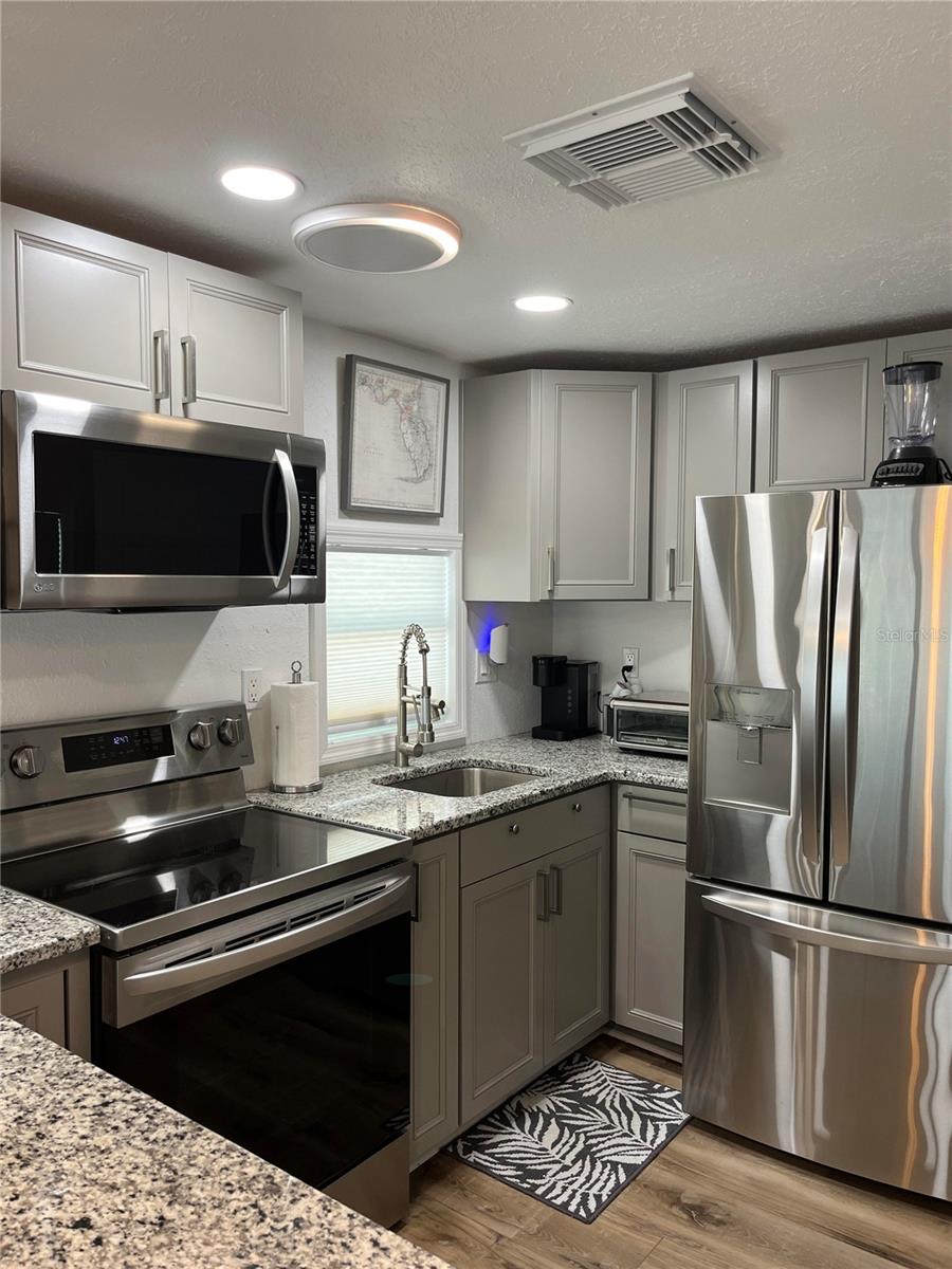 6623 TOWER DR, HUDSON, FL, 34667