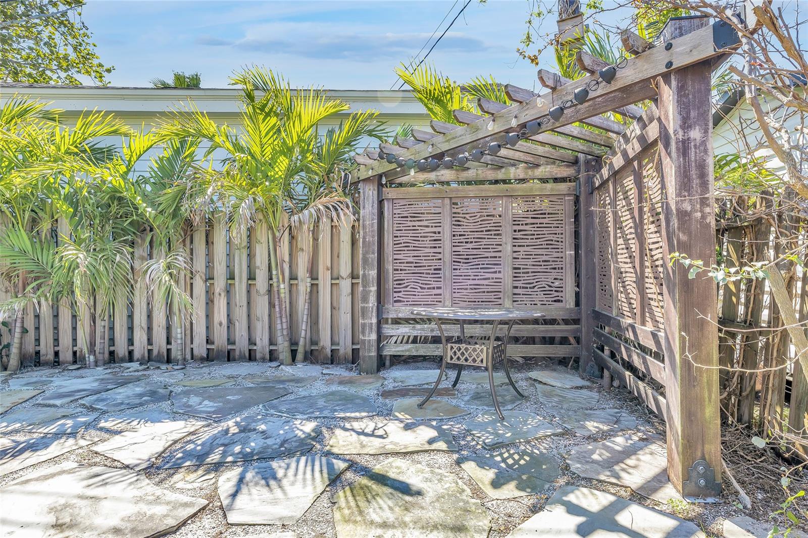 1842 OKLAHOMA AVE NE, ST PETERSBURG, FL, 33703