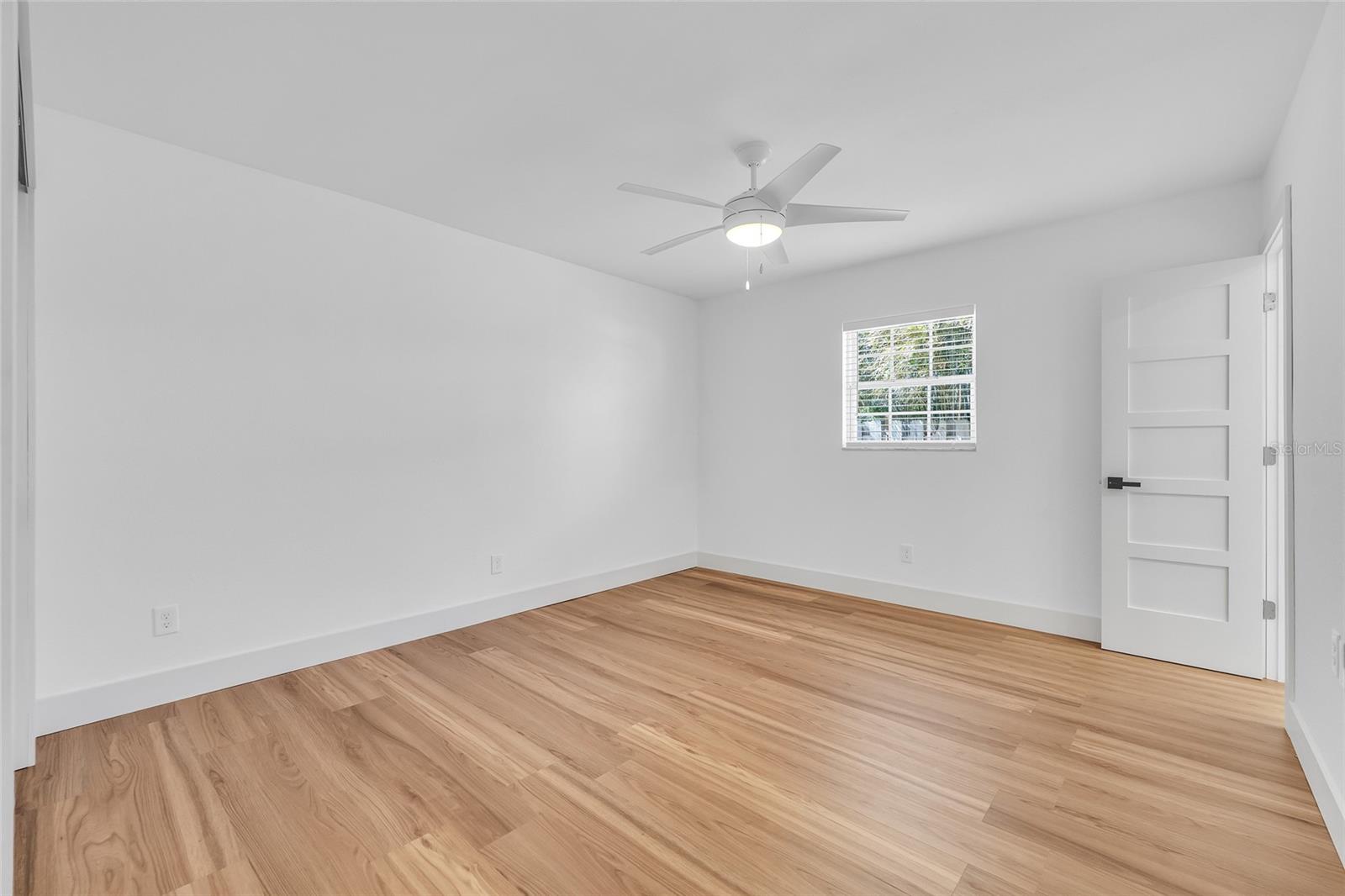 1842 OKLAHOMA AVE NE, ST PETERSBURG, FL, 33703