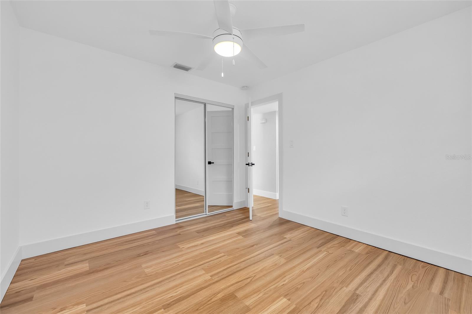 1842 OKLAHOMA AVE NE, ST PETERSBURG, FL, 33703