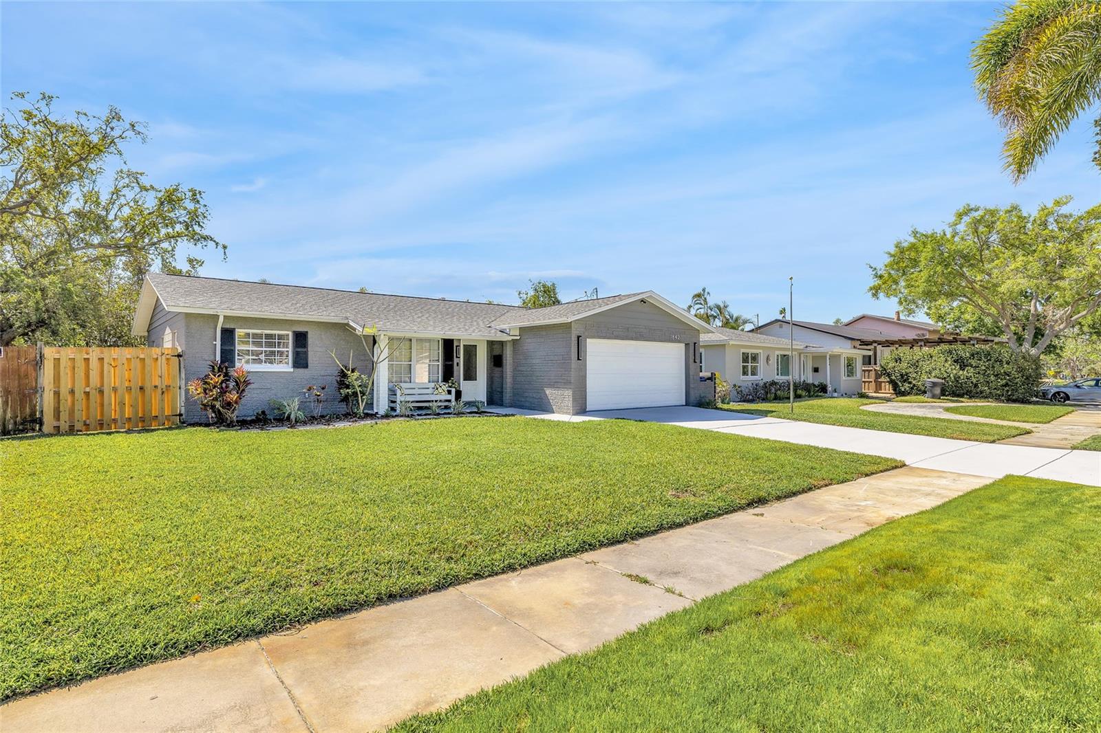 1842 OKLAHOMA AVE NE, ST PETERSBURG, FL, 33703