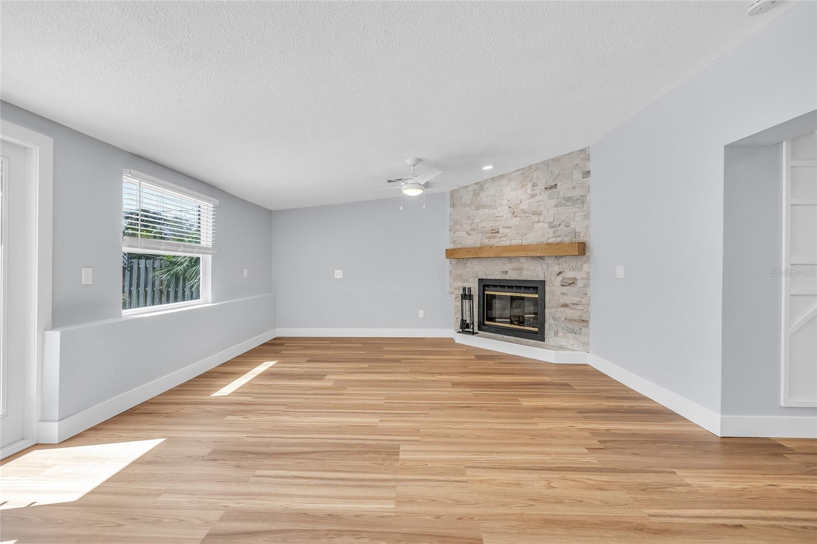 1842 OKLAHOMA AVE NE, ST PETERSBURG, FL, 33703
