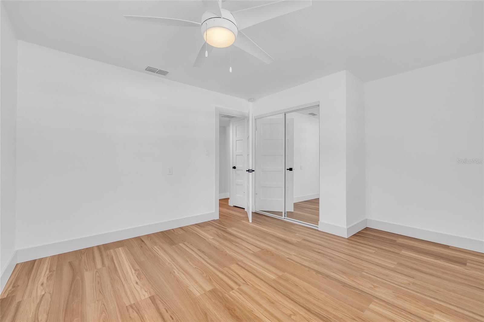 1842 OKLAHOMA AVE NE, ST PETERSBURG, FL, 33703