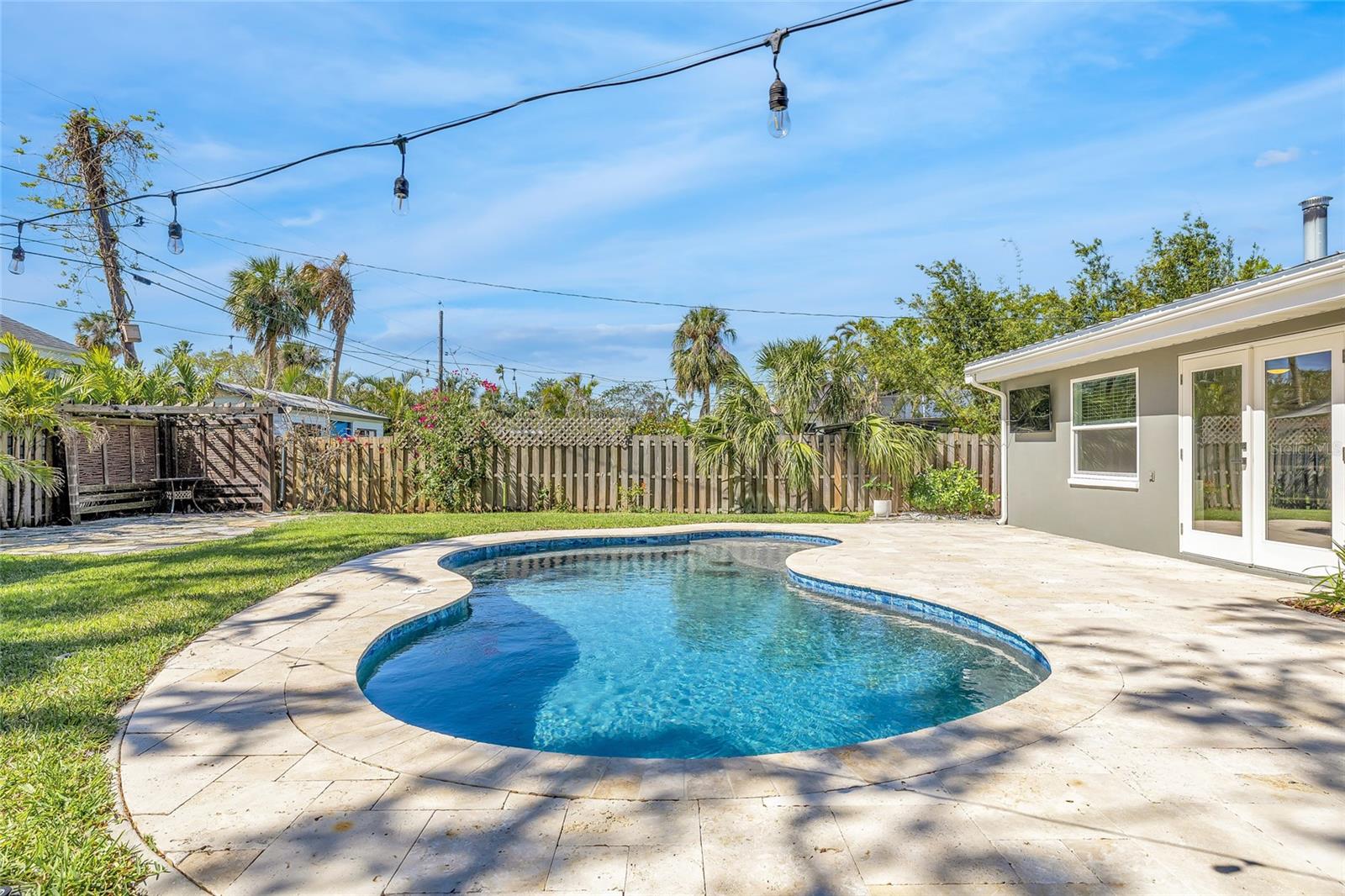 1842 OKLAHOMA AVE NE, ST PETERSBURG, FL, 33703