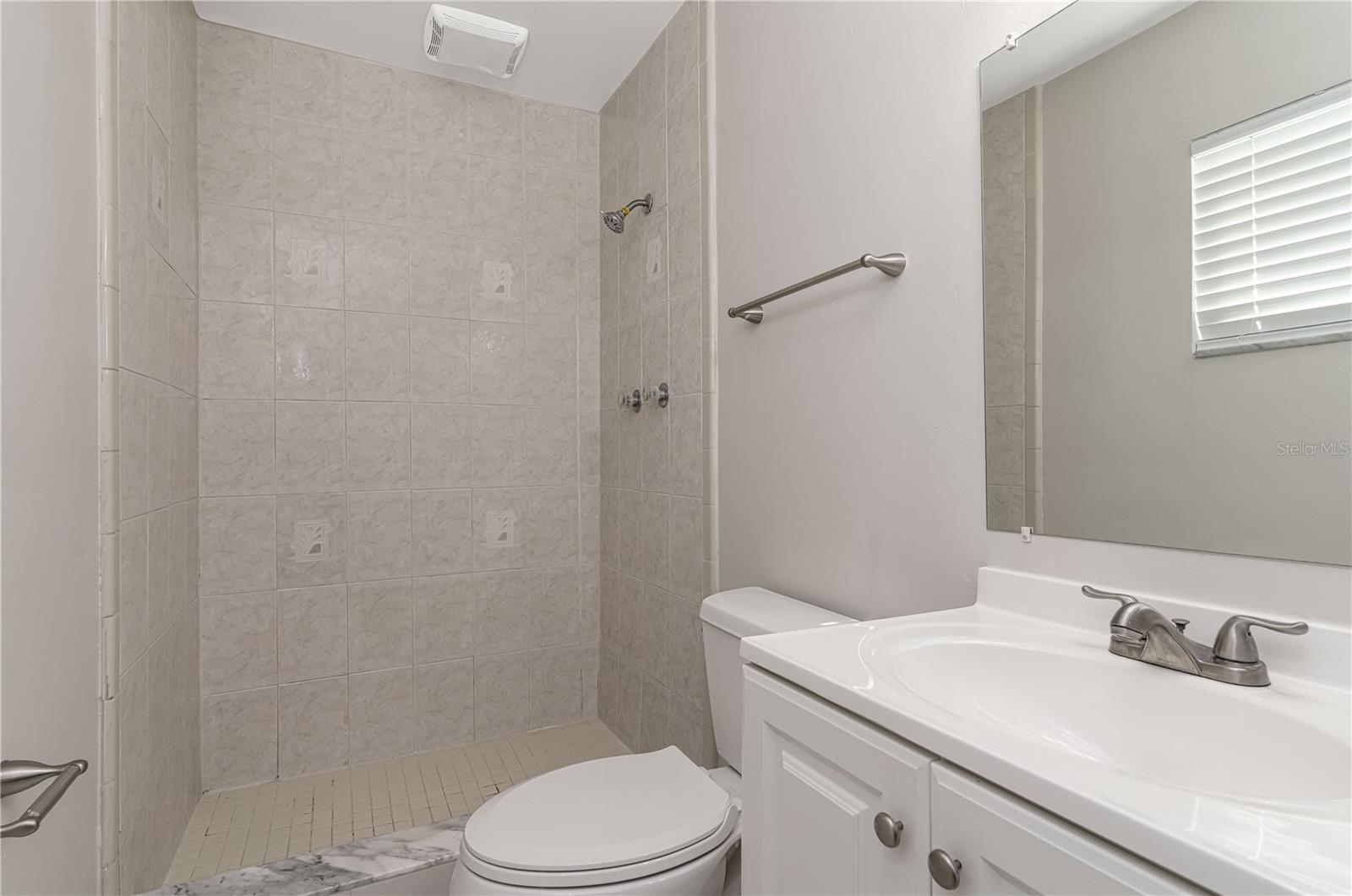 6350 ROYAL OAK DR, ORLANDO, FL, 32809