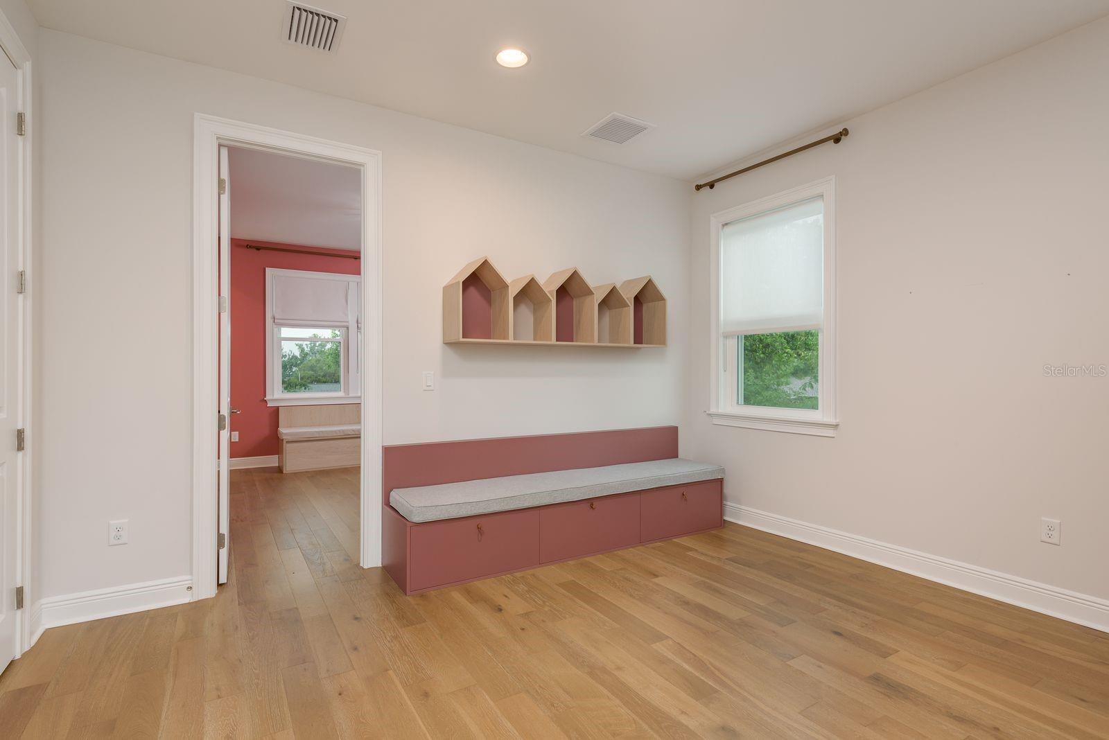 4012 W MORRISON AVE, TAMPA, FL, 33629