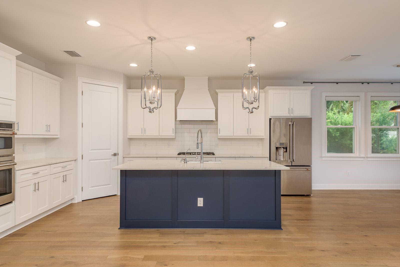 4012 W MORRISON AVE, TAMPA, FL, 33629