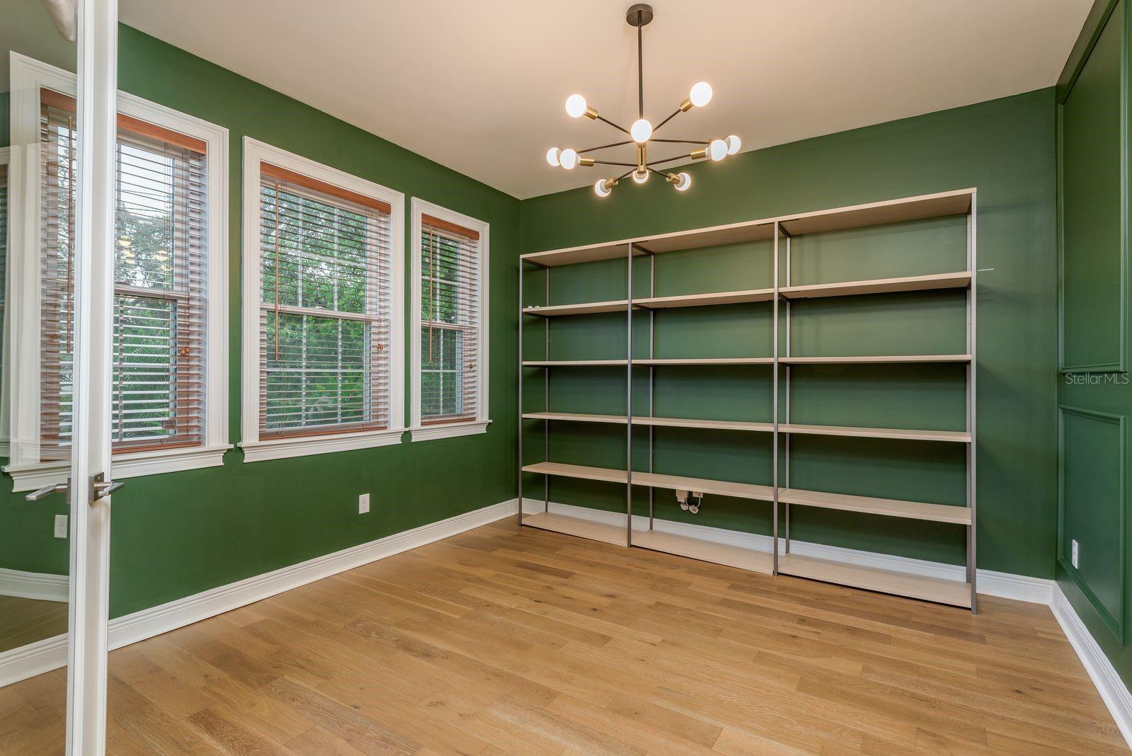 4012 W MORRISON AVE, TAMPA, FL, 33629