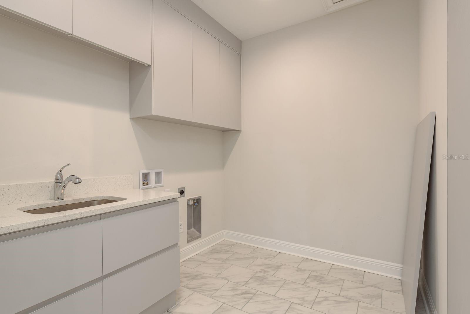 4012 W MORRISON AVE, TAMPA, FL, 33629