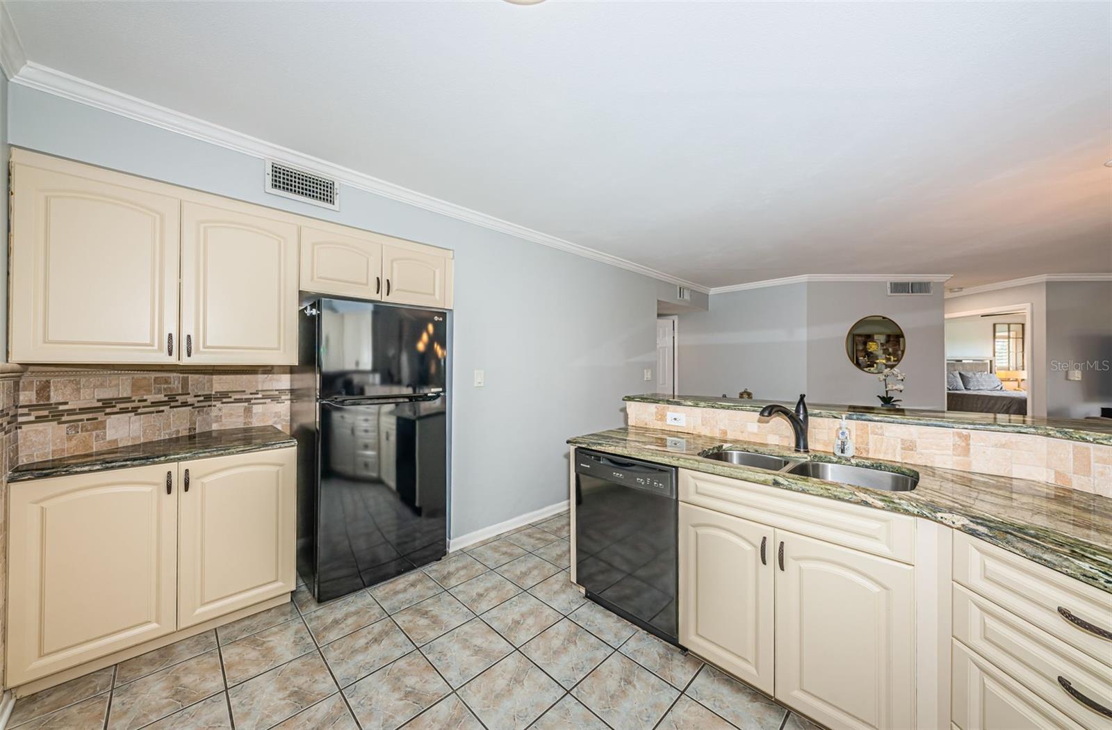 5900 BAHIA DEL MAR CIR #137, ST PETERSBURG, FL, 33715