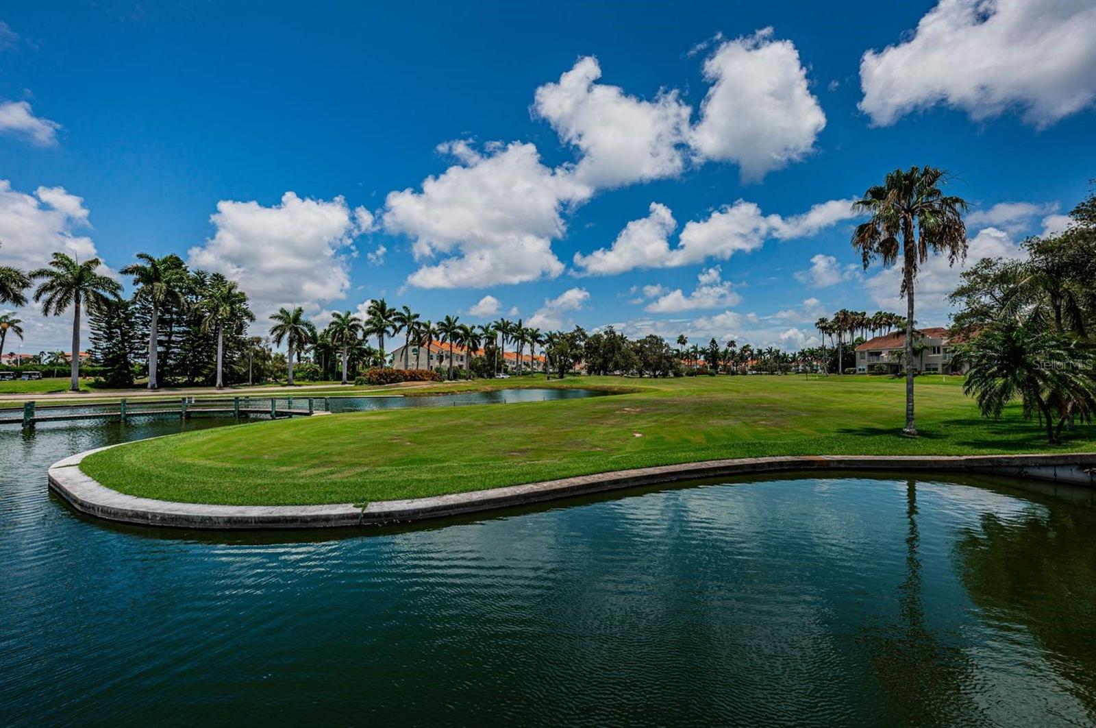 5900 BAHIA DEL MAR CIR #137, ST PETERSBURG, FL, 33715