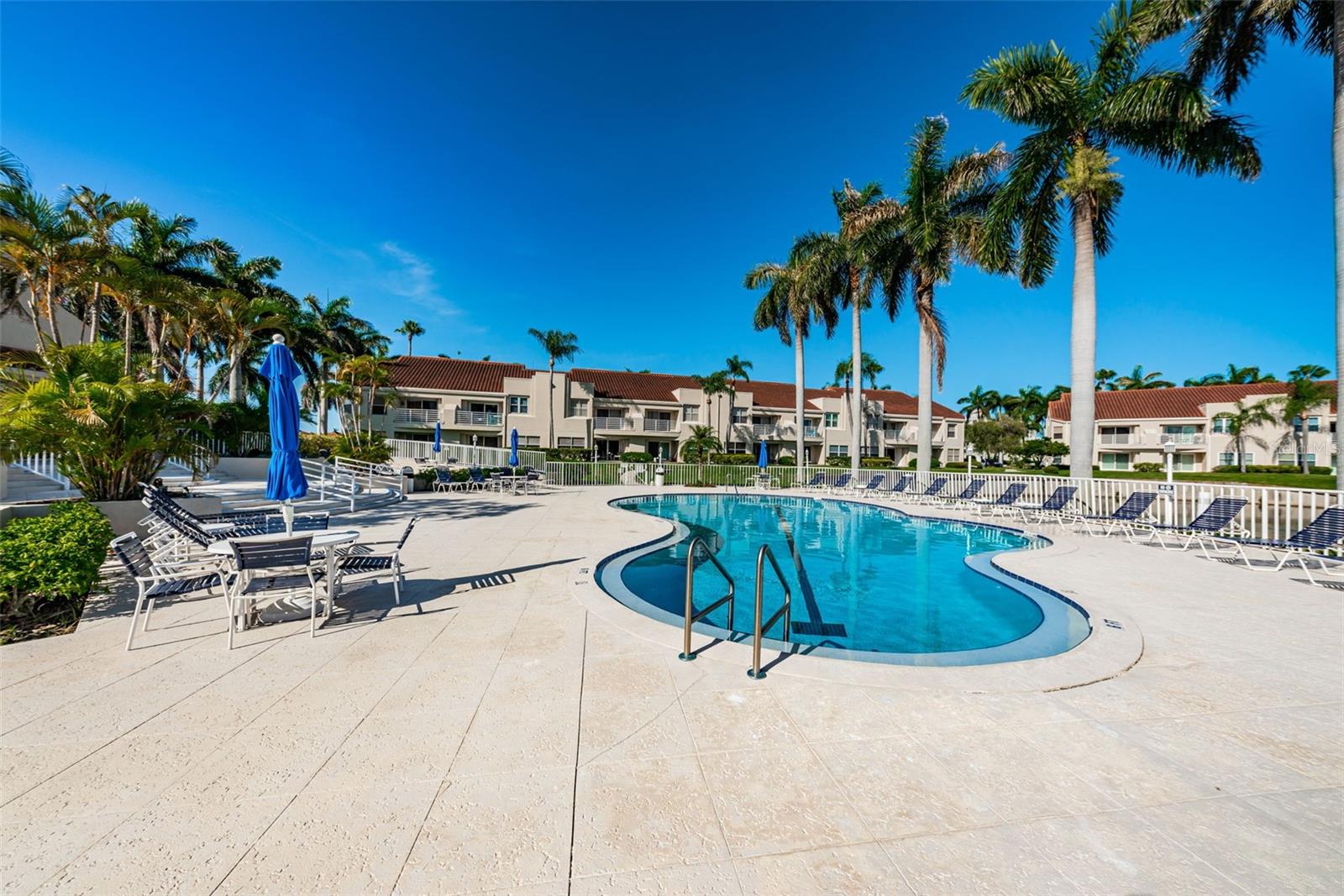 5900 BAHIA DEL MAR CIR #137, ST PETERSBURG, FL, 33715