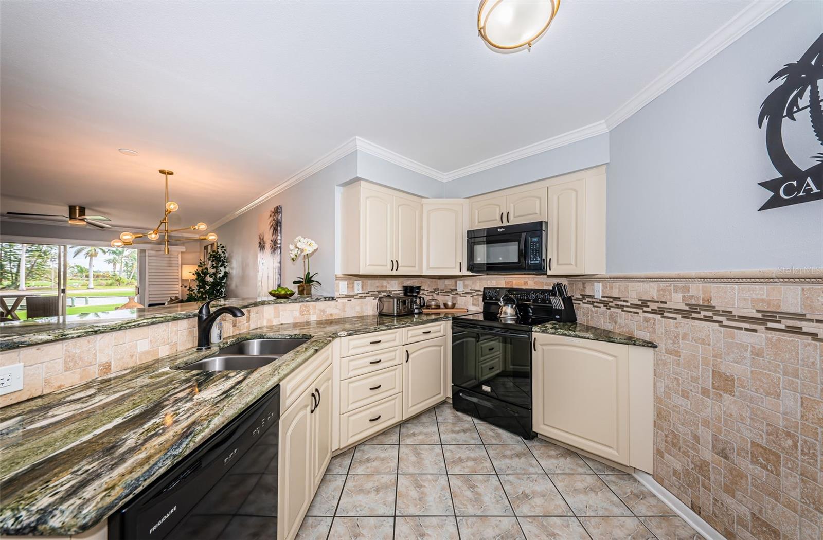 5900 BAHIA DEL MAR CIR #137, ST PETERSBURG, FL, 33715