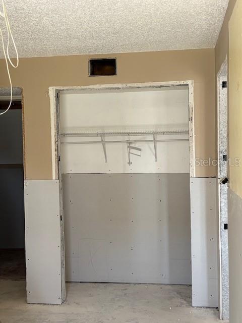 W7873195 Property Photo