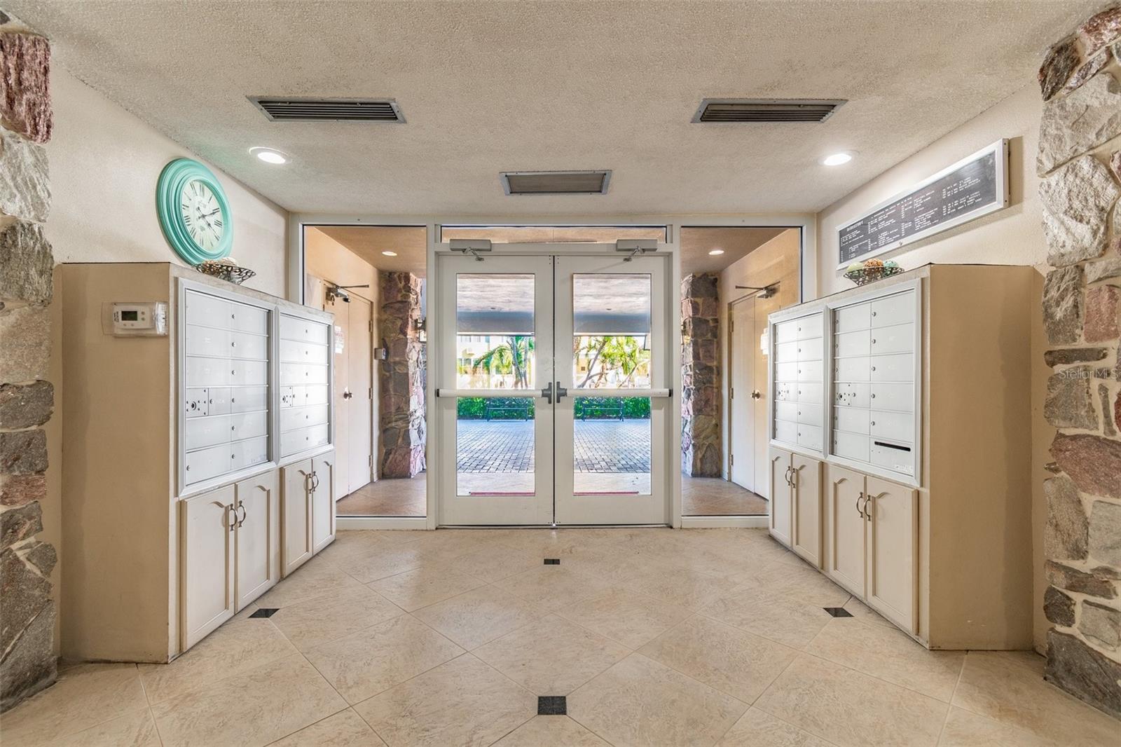 634 EDGEWATER DR #744, DUNEDIN, FL, 34698