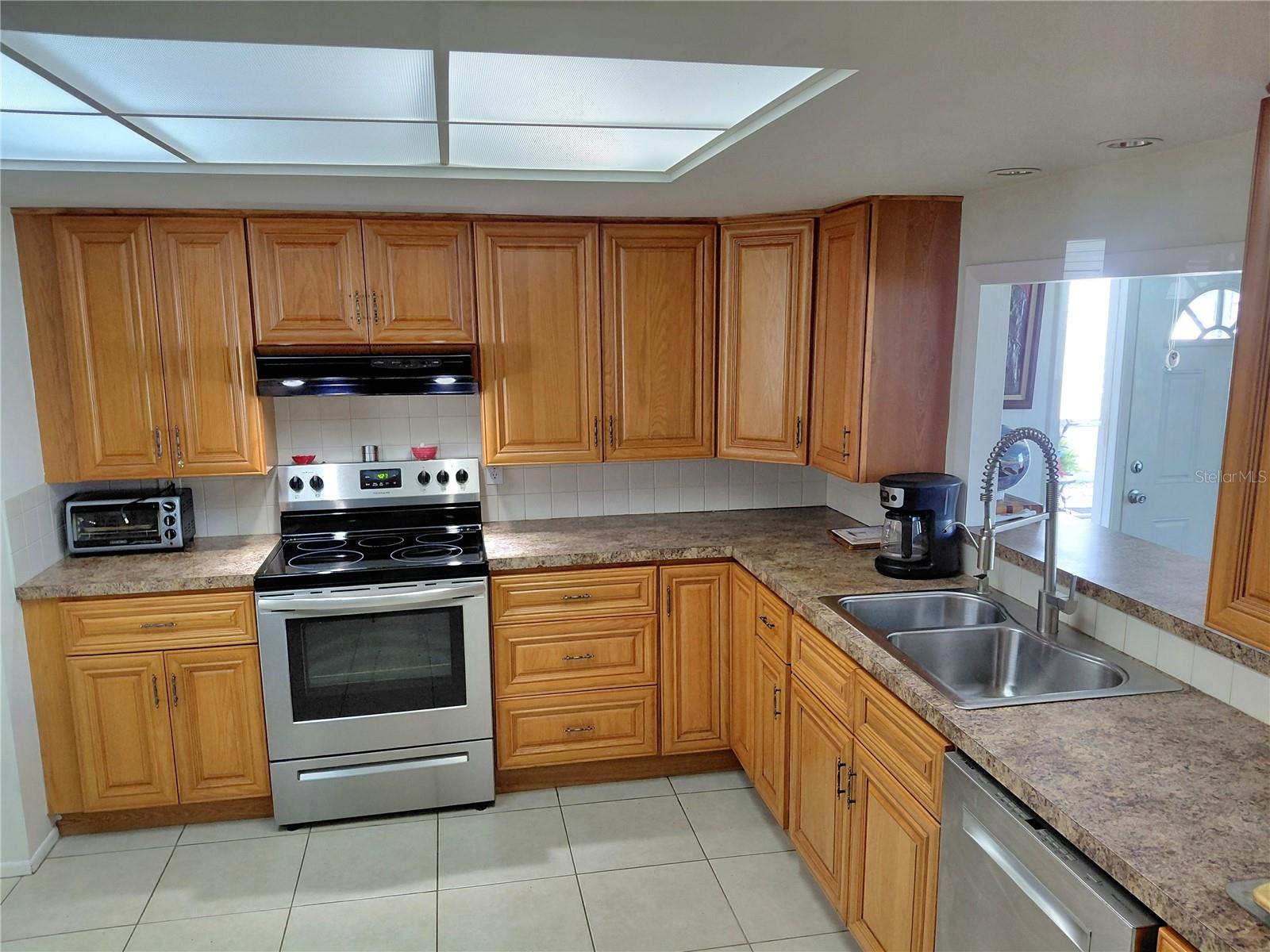 3013 YARMOUTH DR W, BRADENTON, FL, 34205