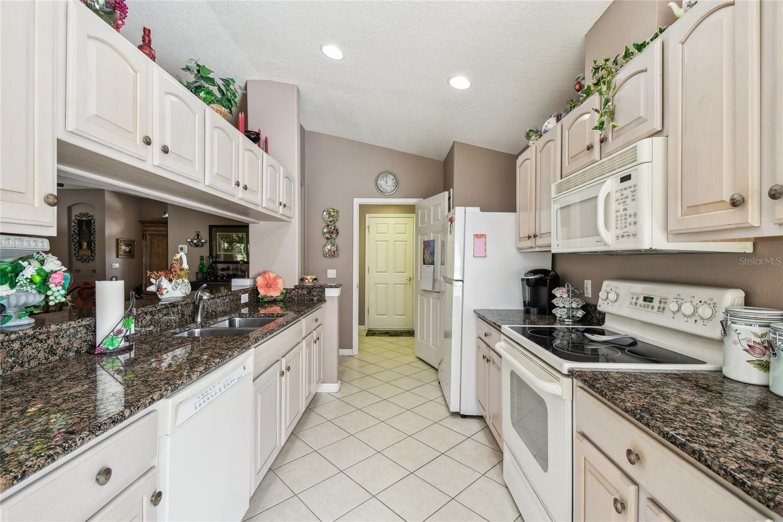 18129 BAYWOOD FOREST DR, HUDSON, FL, 34667