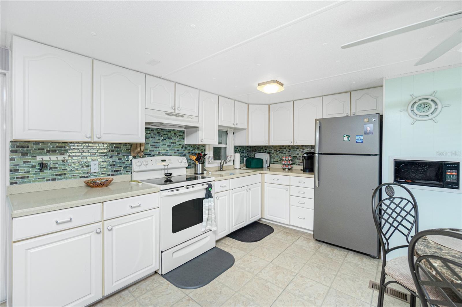 7409 PETULA AVE, PORT CHARLOTTE, FL, 33981