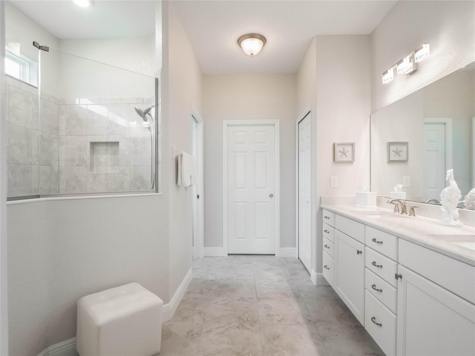 26694 OTTER CREEK LN, LEESBURG, FL, 34748