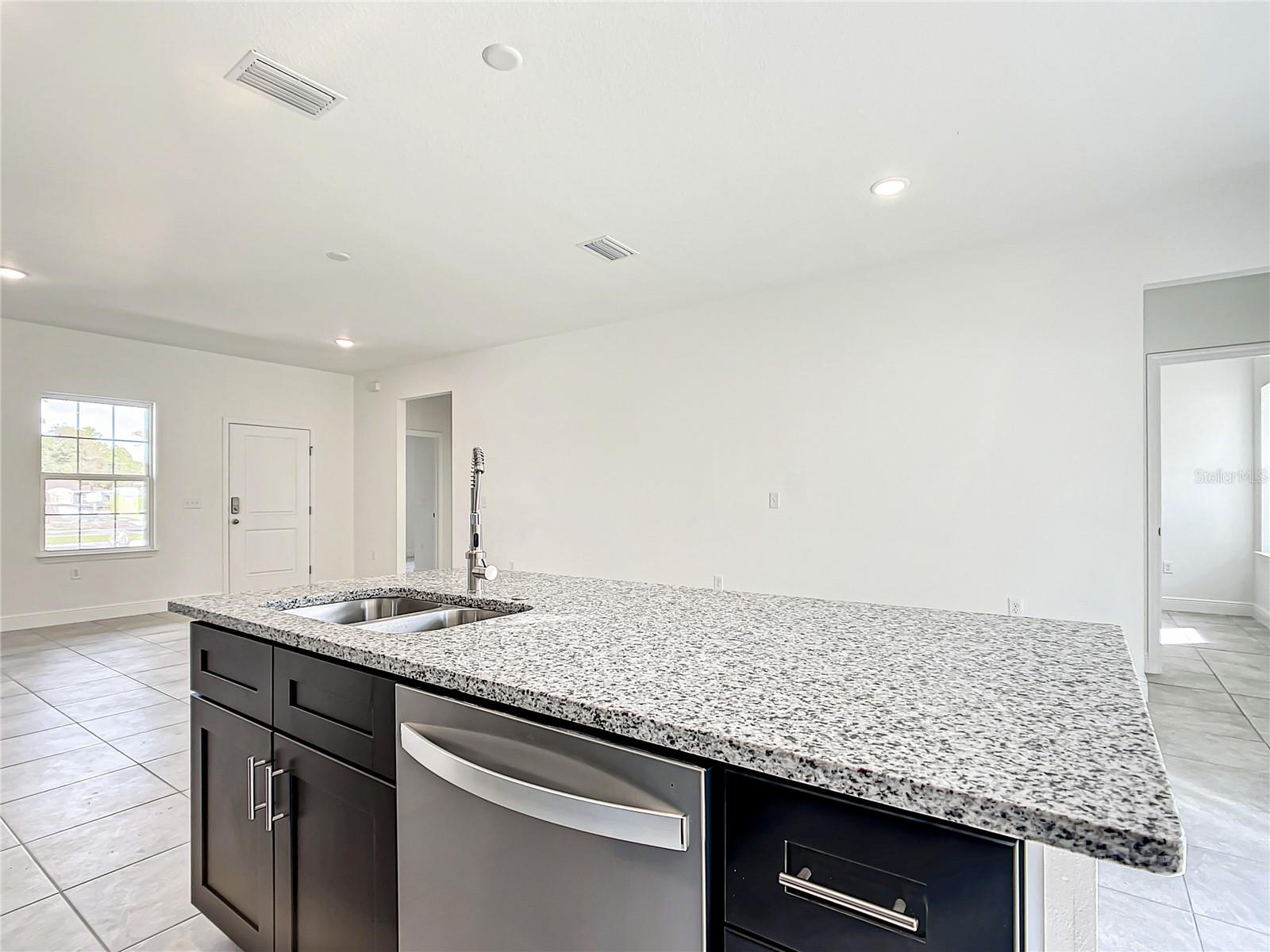 406 MARION OAKS TRL, OCALA, FL, 34473