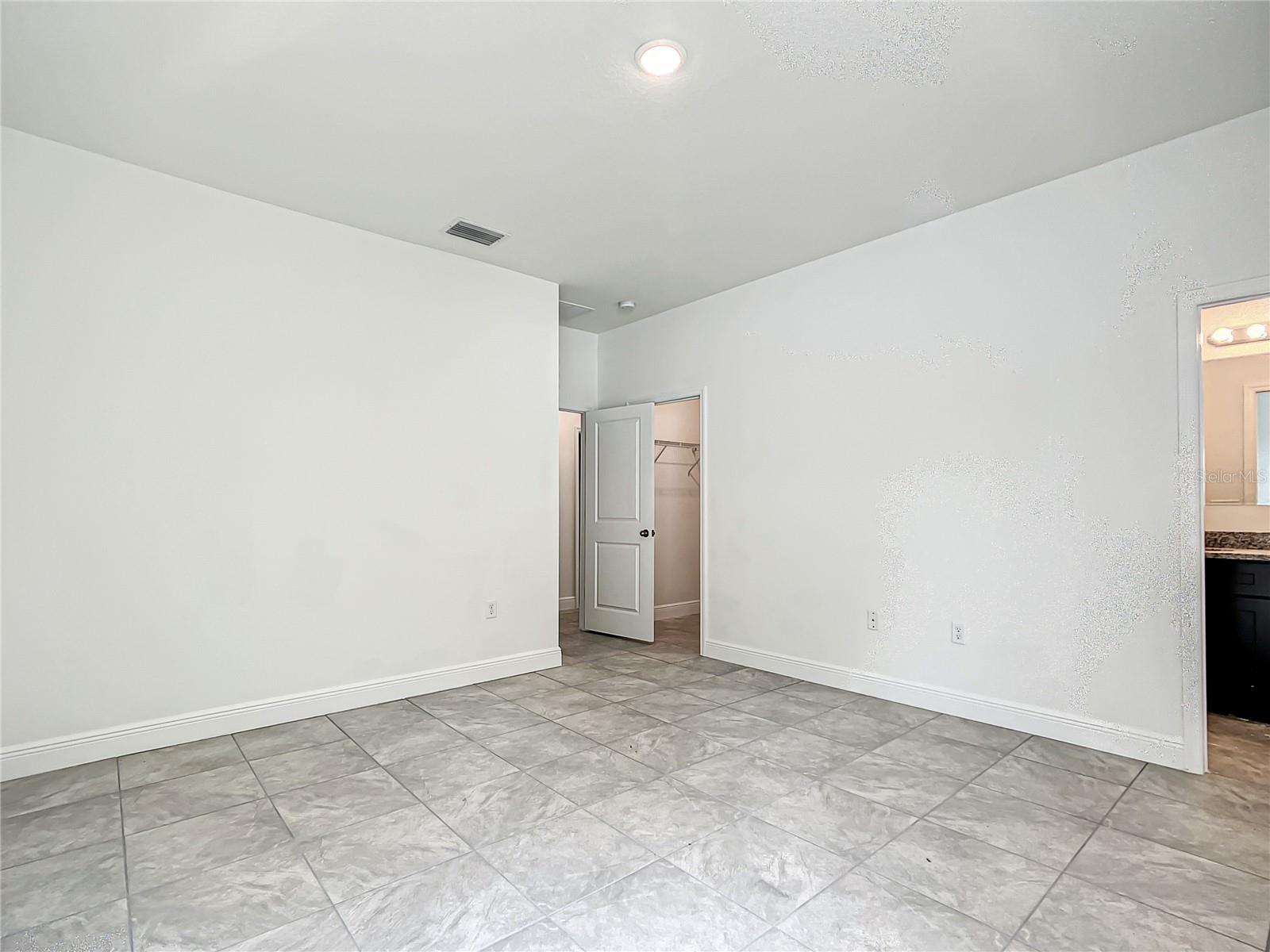 406 MARION OAKS TRL, OCALA, FL, 34473