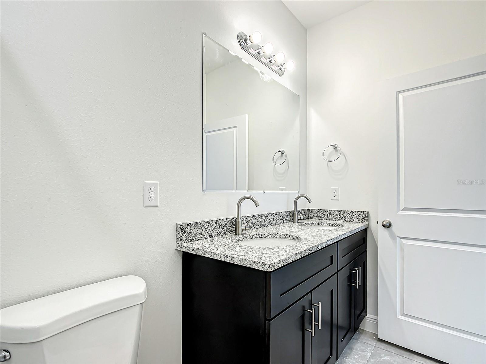 406 MARION OAKS TRL, OCALA, FL, 34473