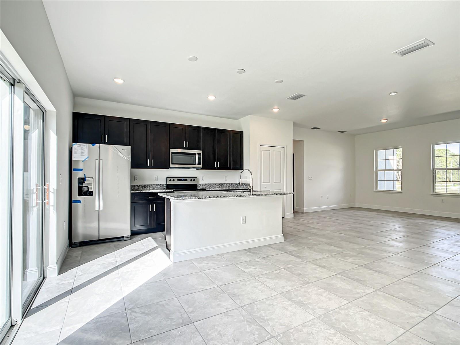 406 MARION OAKS TRL, OCALA, FL, 34473